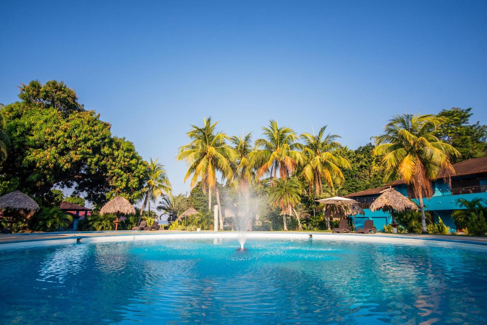 Beach Break Resort Jaco Exterior photo