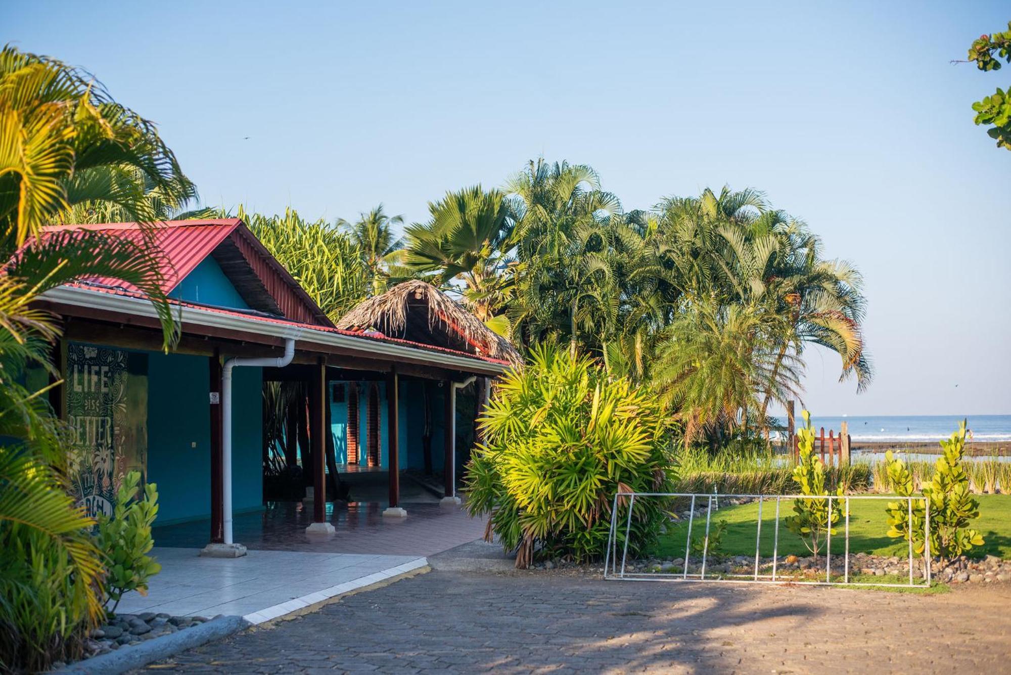 Beach Break Resort Jaco Exterior photo